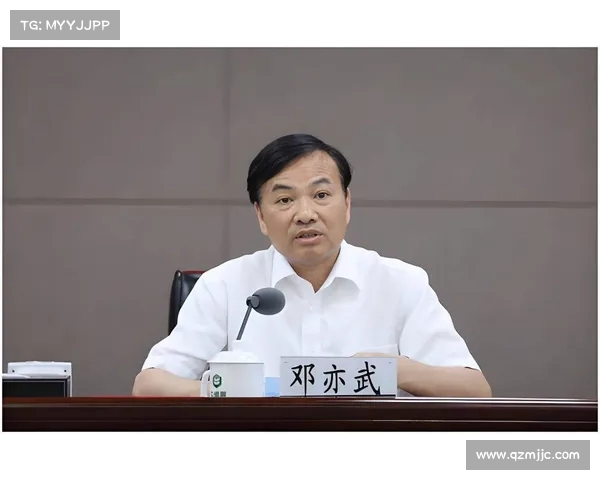 中储粮董事长邓亦武做出四项承诺:网友期待落实兑现(中储粮邓亦武简历) 中储粮董事长邓亦武做出四项承诺:网友期待落实兑现(中储粮邓亦武简历)